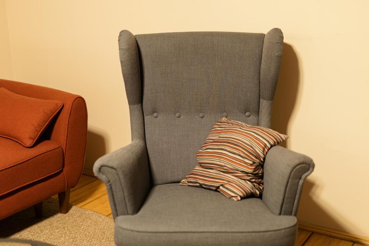 Chic Apartment In Historical City Center 티미쇼아라 외부 사진
